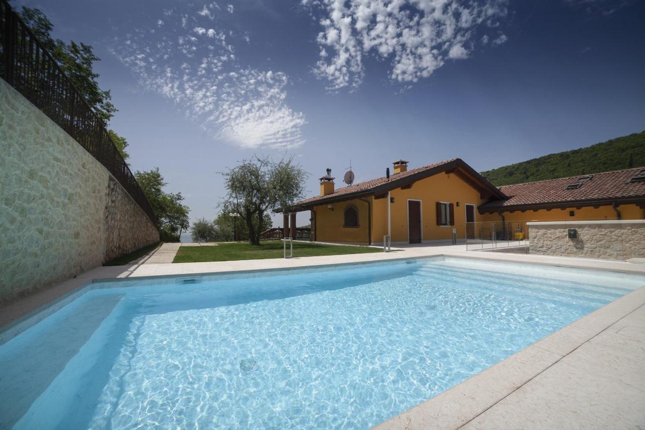 Agriturismo Acinatico Wine Relais 푸르마네 외부 사진